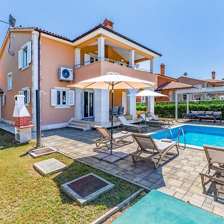 Villas Lotus With Pool And Jacuzzi PUY 외부 사진