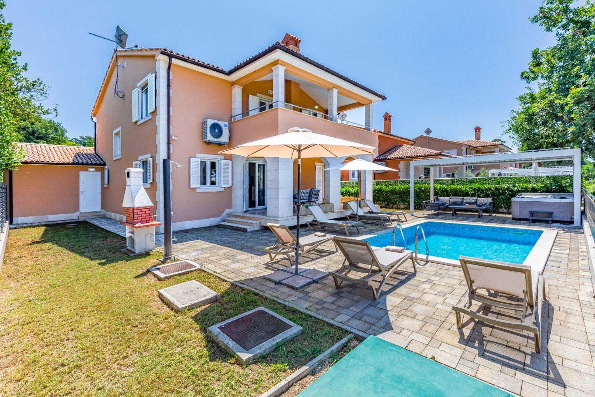 Villas Lotus With Pool And Jacuzzi PUY 외부 사진