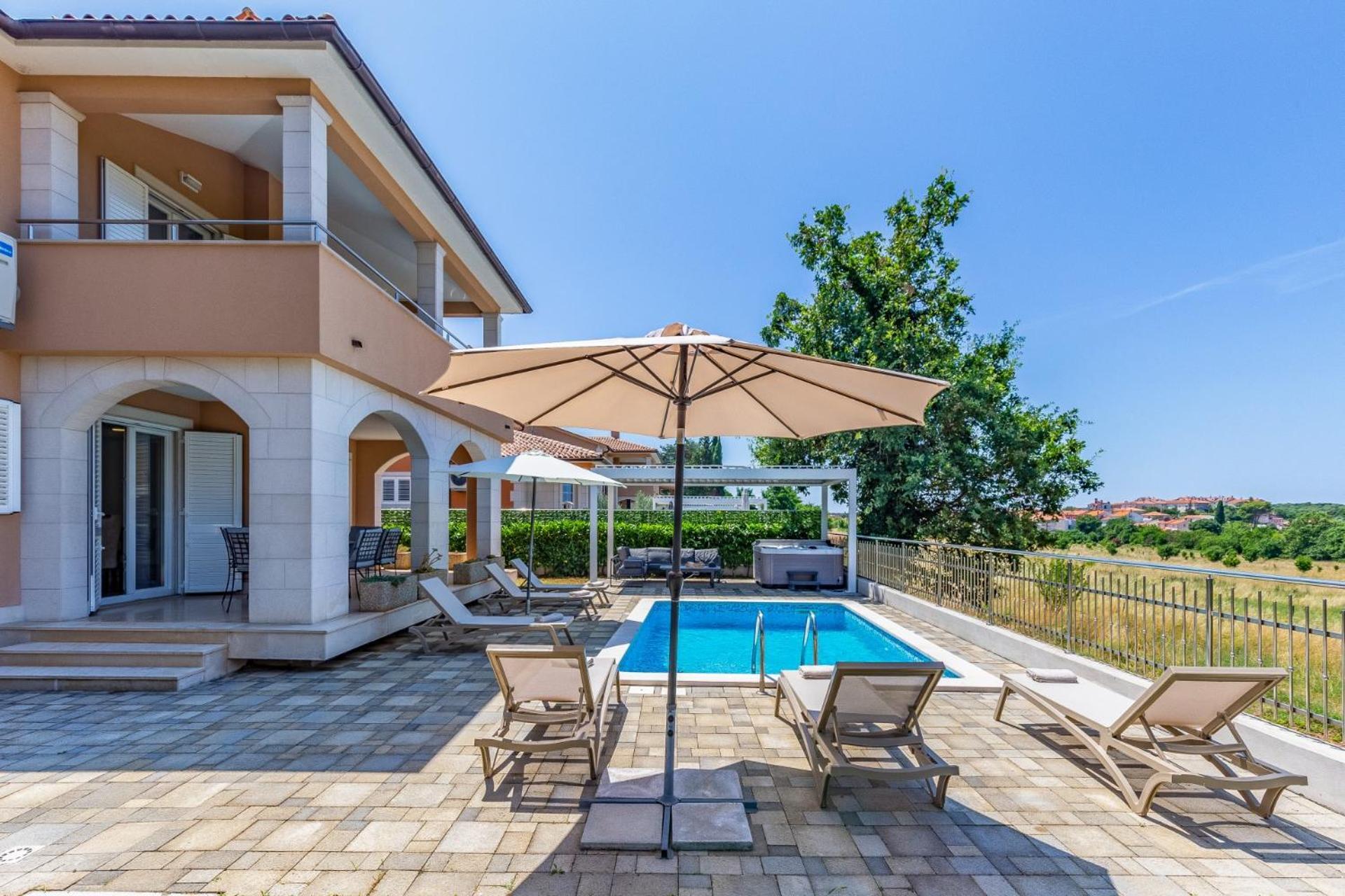 Villas Lotus With Pool And Jacuzzi PUY 외부 사진
