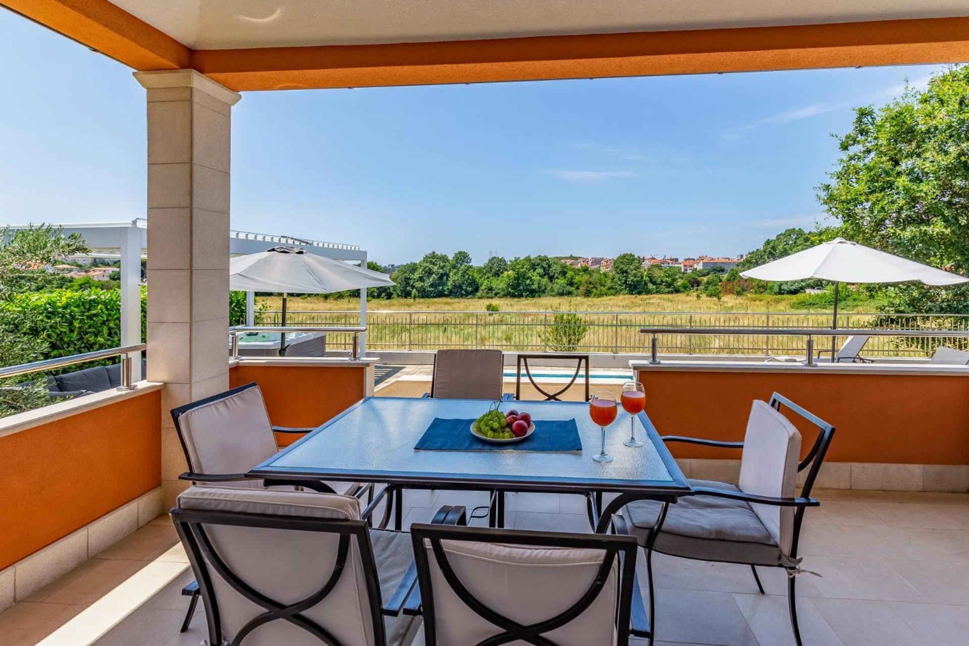 Villas Lotus With Pool And Jacuzzi PUY 외부 사진