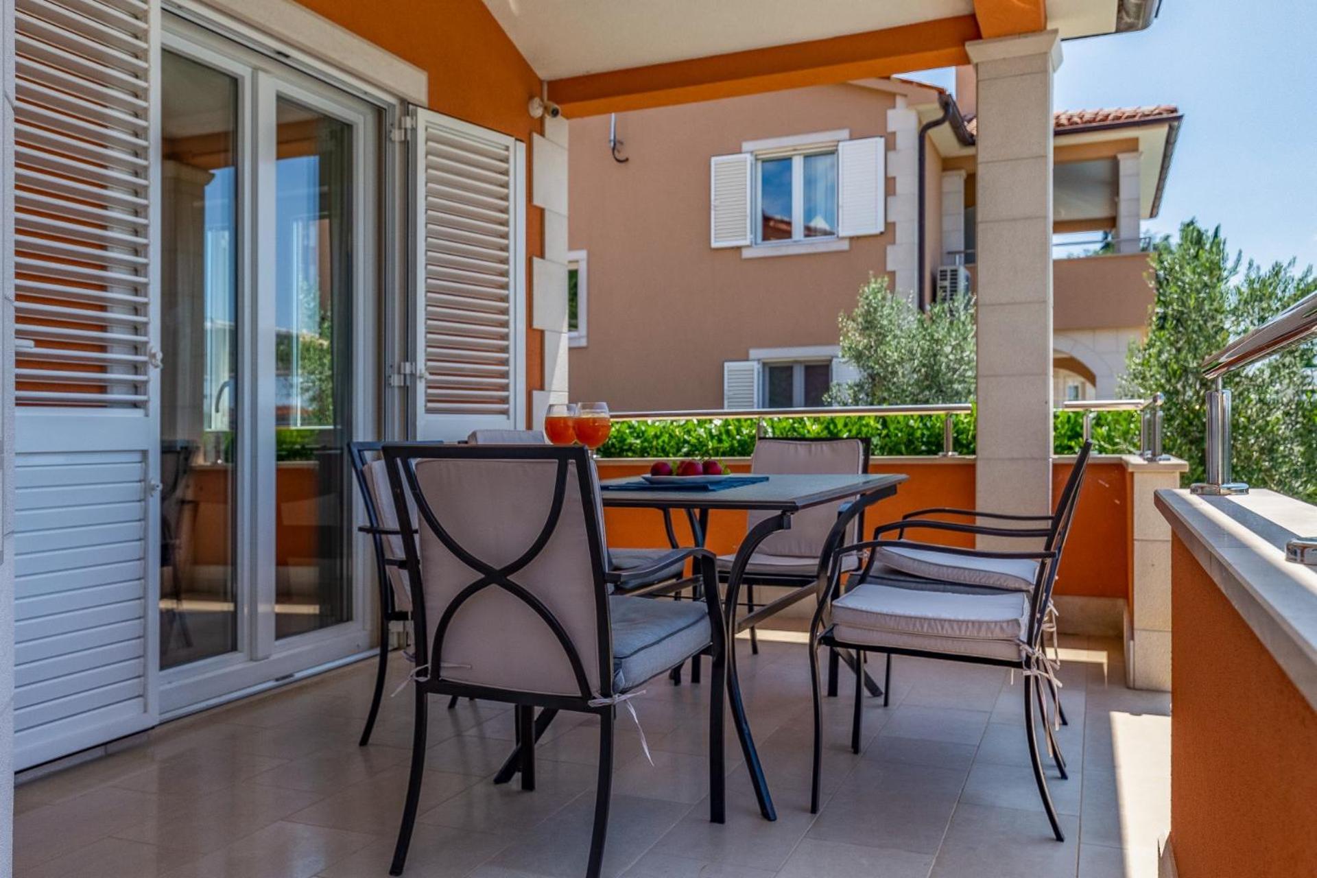 Villas Lotus With Pool And Jacuzzi PUY 외부 사진